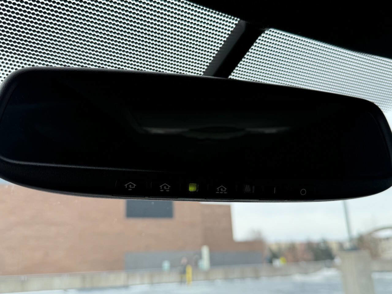 Used 2015 Nissan GT-R Black Edition image 42