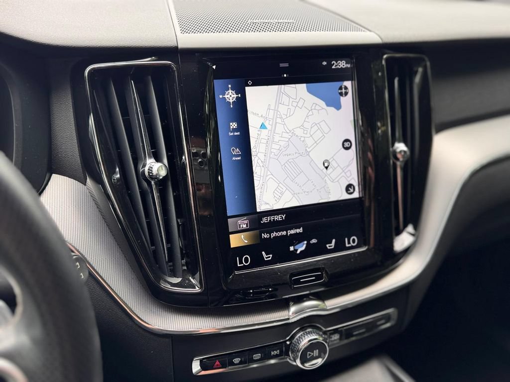 Used 2019 Volvo XC60 T6 R-Design w/ Protection Package AWD/4WD image 14