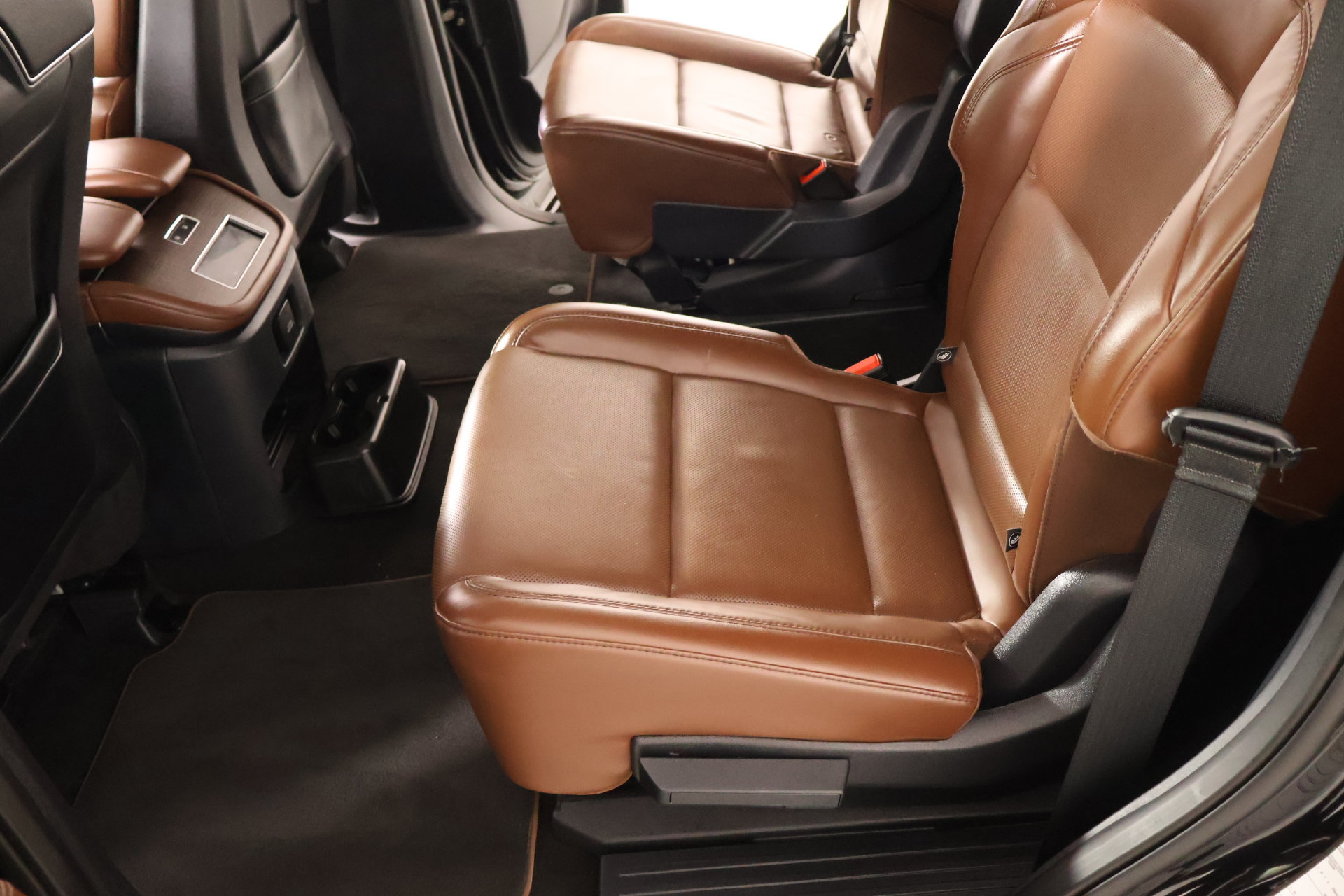 Certified 2025 Lincoln Navigator Reserve AWD/4WD image 12