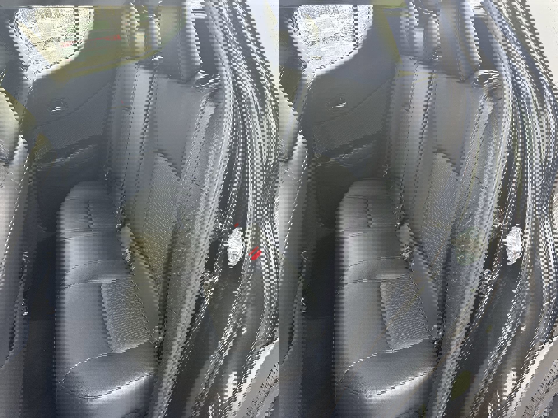 Used 2020 Toyota C-HR Limited image 24