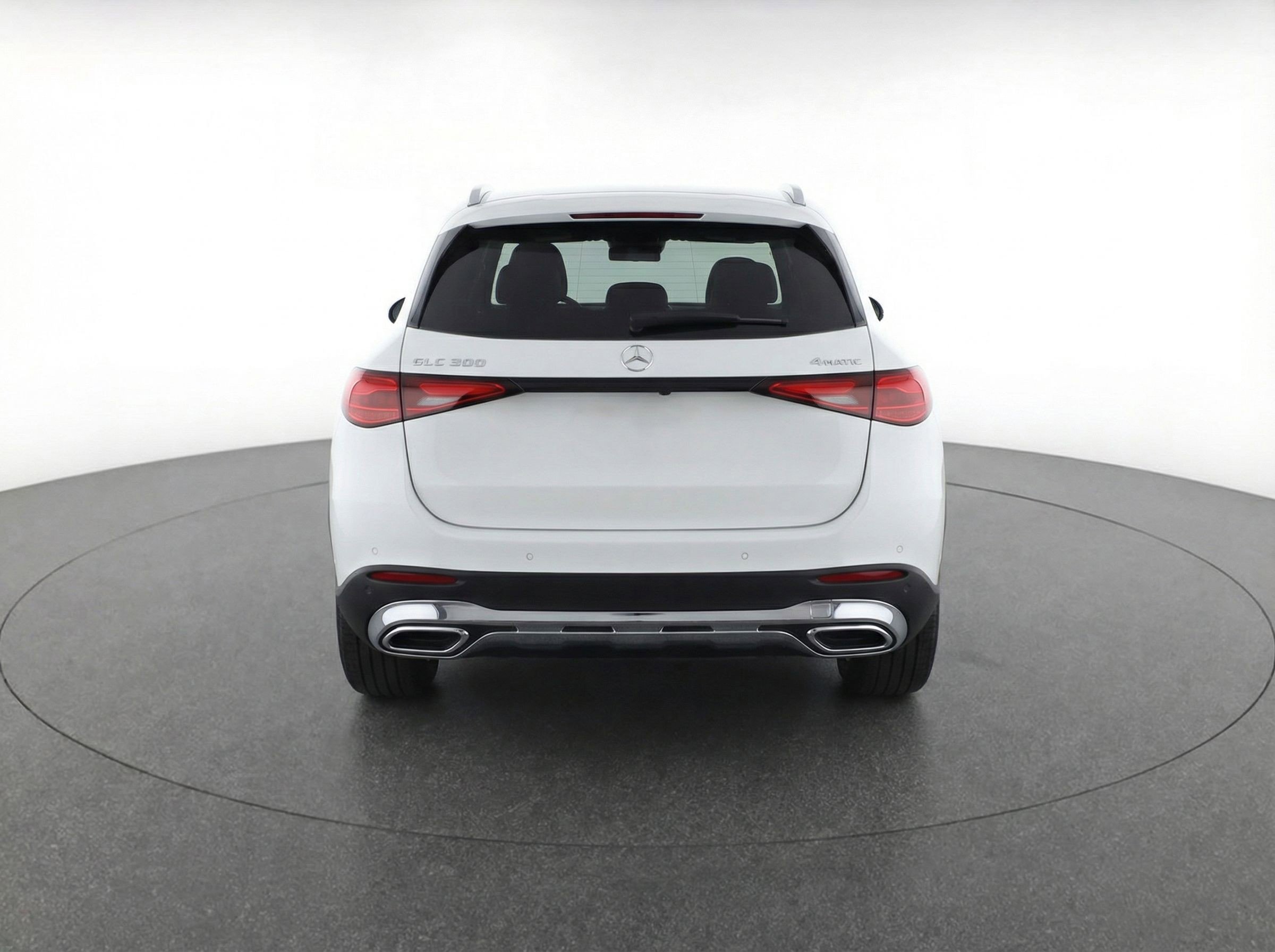 Used 2024 Mercedes-Benz GLC 300 image 7
