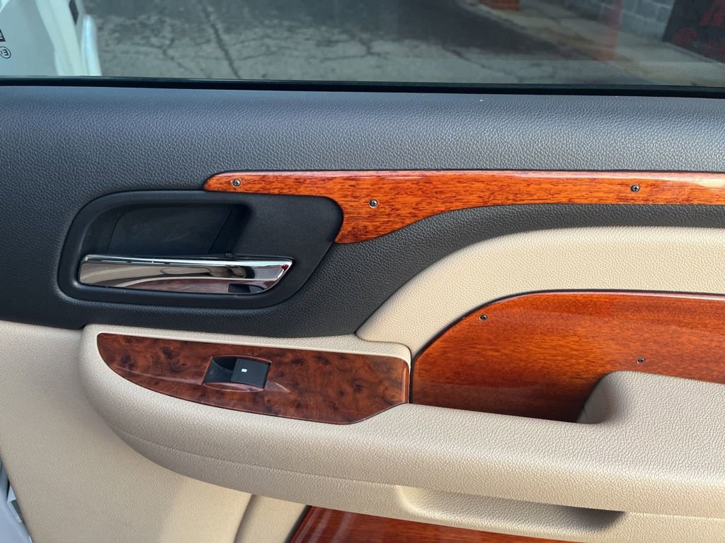 Used 2008 Chevrolet Silverado 3500 LTZ w/ EZ-Lift Tailgate Package image 59