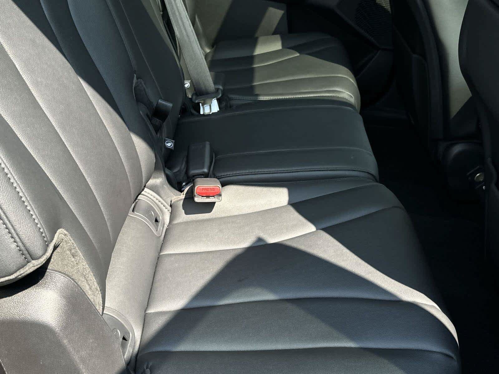 New 2026 Acura MDX SH-AWD image 17