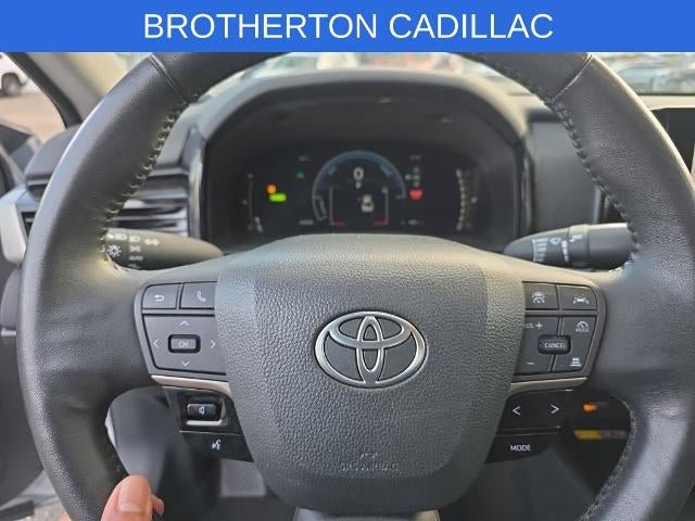 Used 2025 Toyota Camry LE w/ Convenience Package FWD image 12