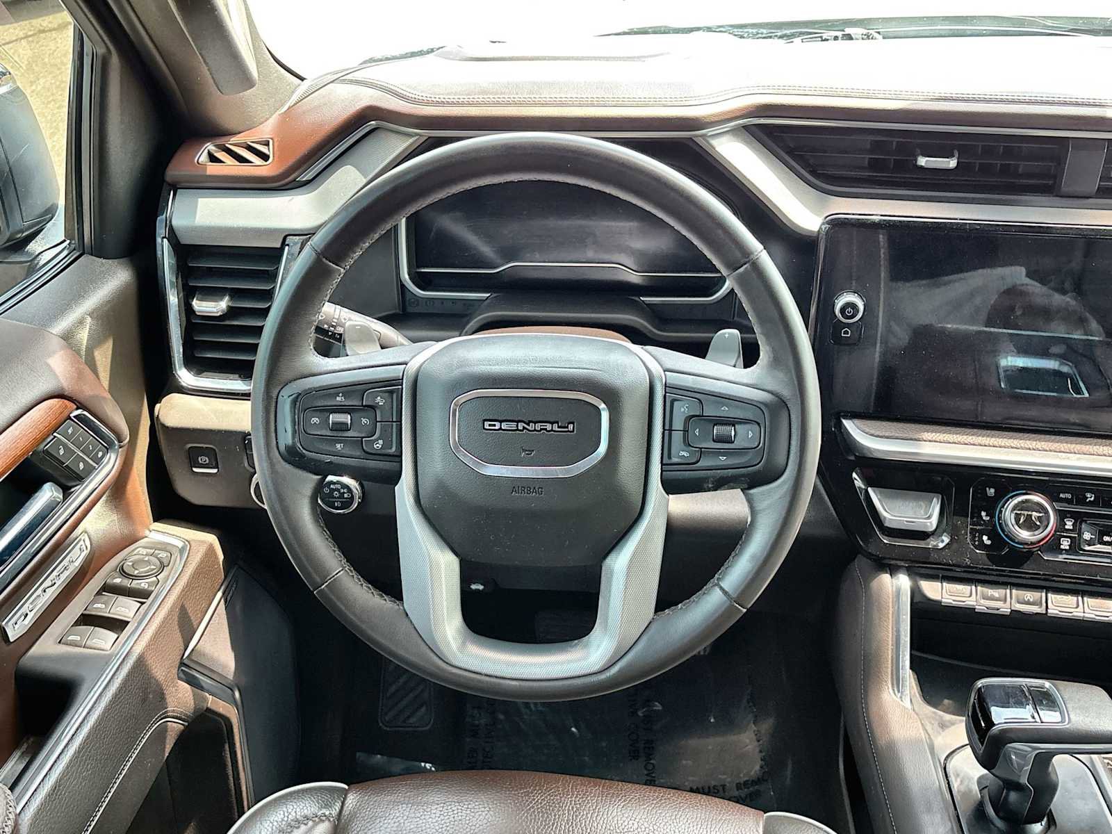 Used 2022 GMC Sierra 1500 Denali w/ Denali Reserve Package AWD/4WD image 21