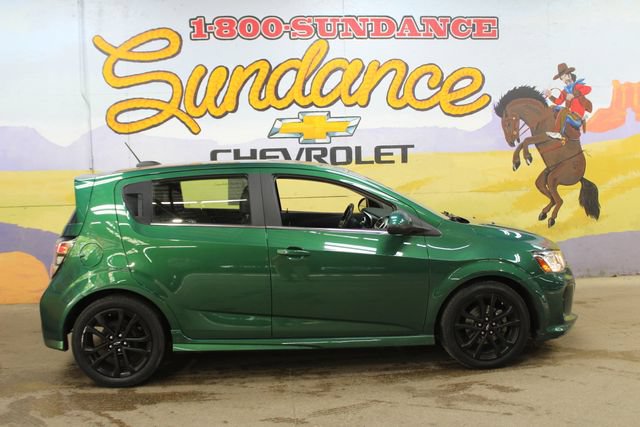 Used 2018 Chevrolet Sonic Premier w/ Driver Confidence Package FWD image 1