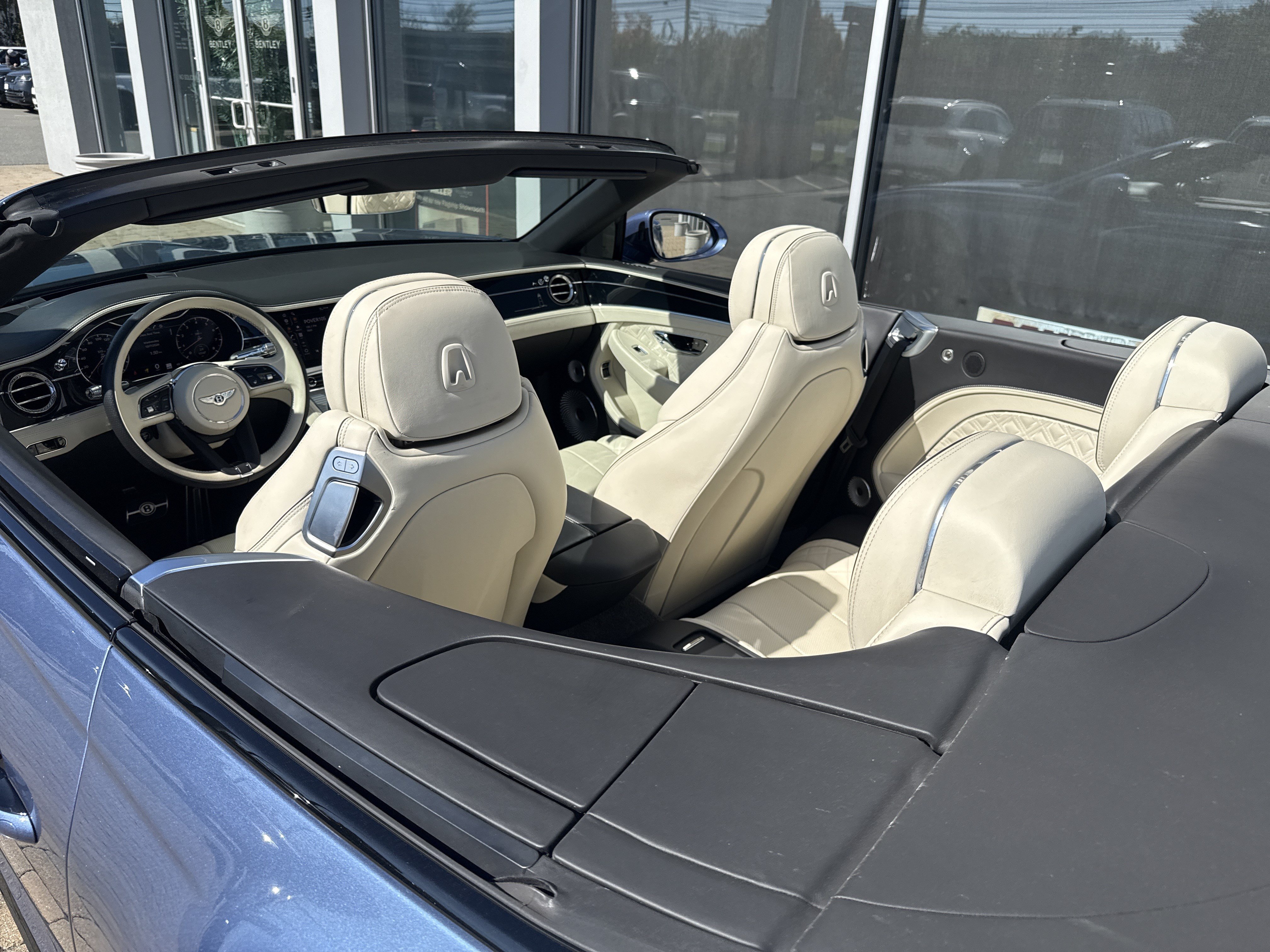 Used 2022 Bentley Continental GT AWD/4WD image 54