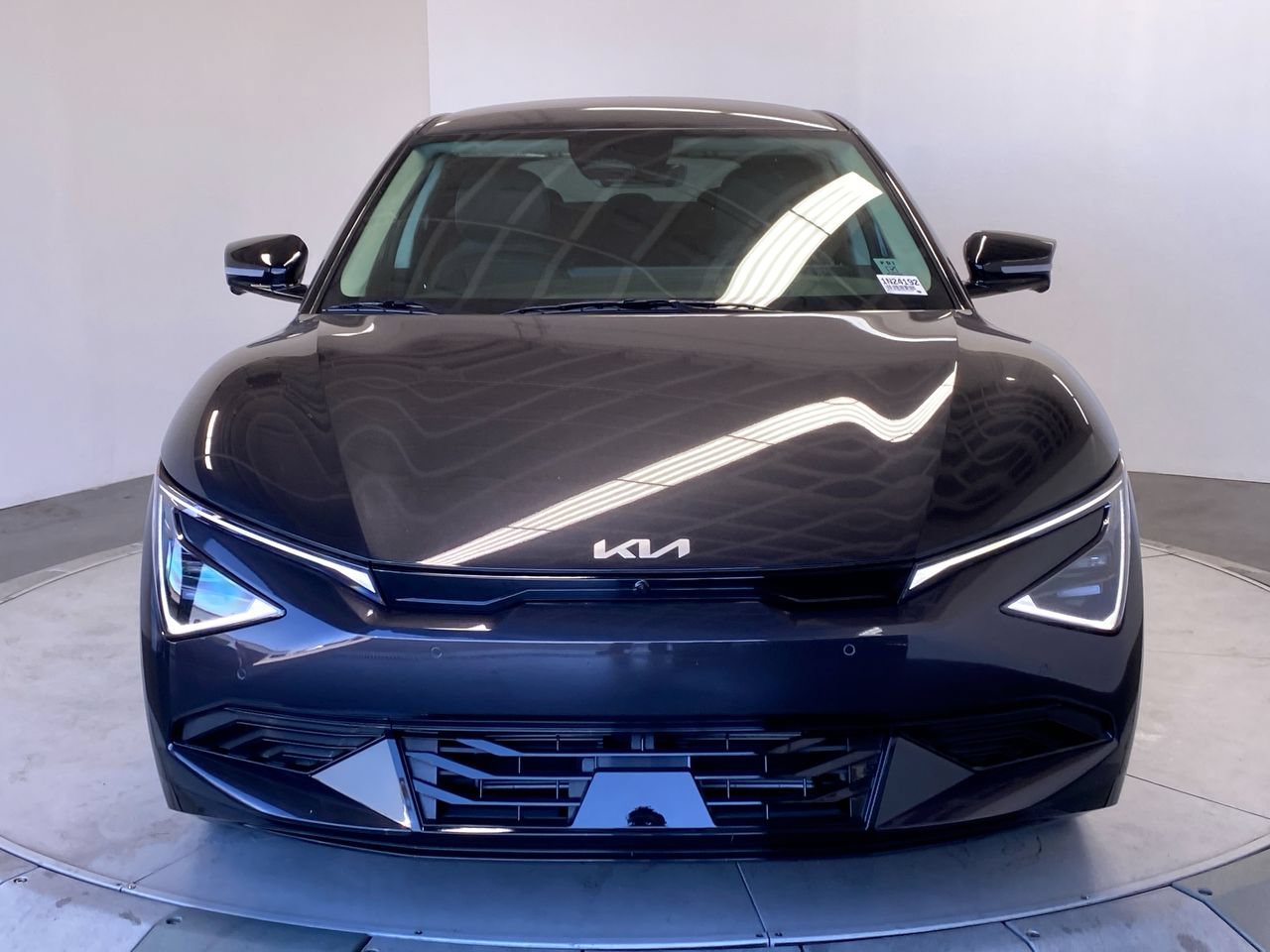 New 2026 Kia EV6 Wind RWD image 8