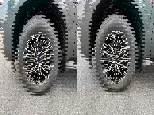 New 2026 Nissan Armada SL w/ Convenience Package image 9