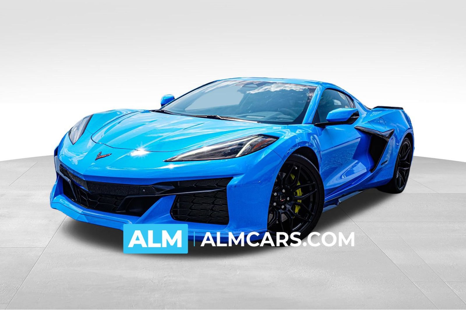 Used 2024 Chevrolet Corvette Z06 RWD image 1