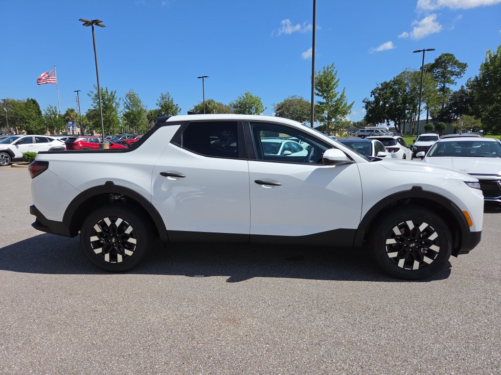 New 2027 Hyundai Santa Cruz SE FWD image 9