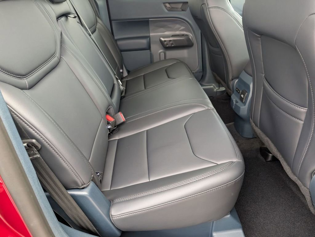 New 2026 Ford Maverick Lariat w/ Black Appearance Package image 47