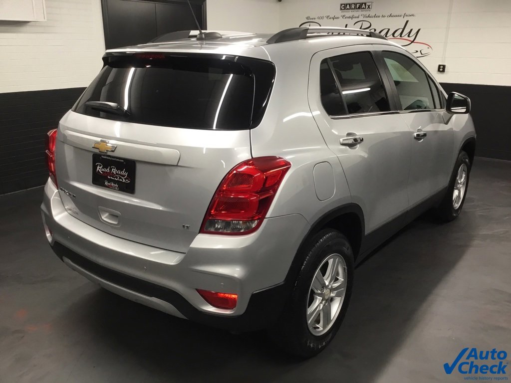 Used 2017 Chevrolet Trax LT w/ Driver Confidence Package image 11