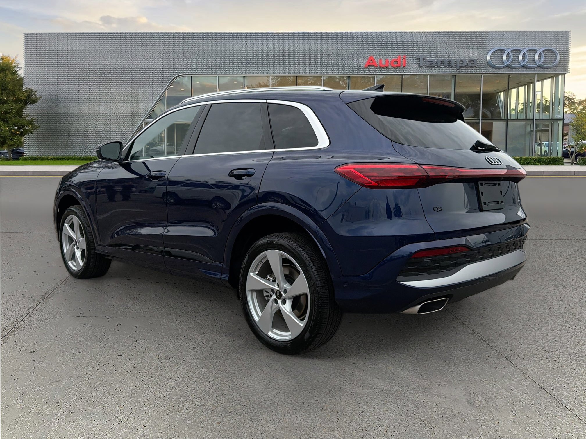 New 2025 Audi Q5 Premium Plus image 5