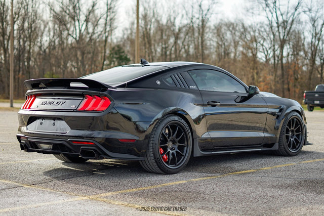 Used 2022 Ford Mustang GT Premium w/ GT Performance Package RWD image 8