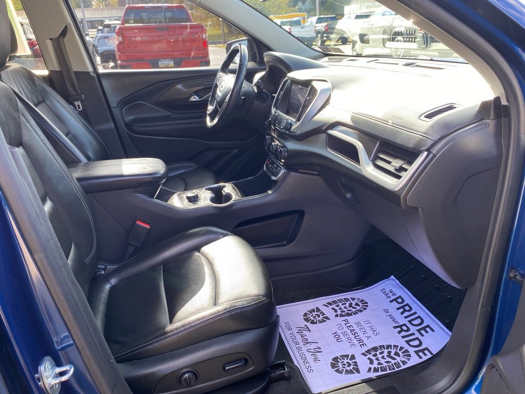 Certified 2022 GMC Terrain SLT w/ LPO, Floor Liner Package image 10