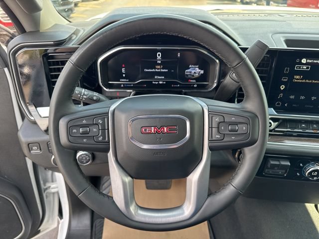 Used 2025 GMC Sierra 1500 Elevation AWD/4WD image 12