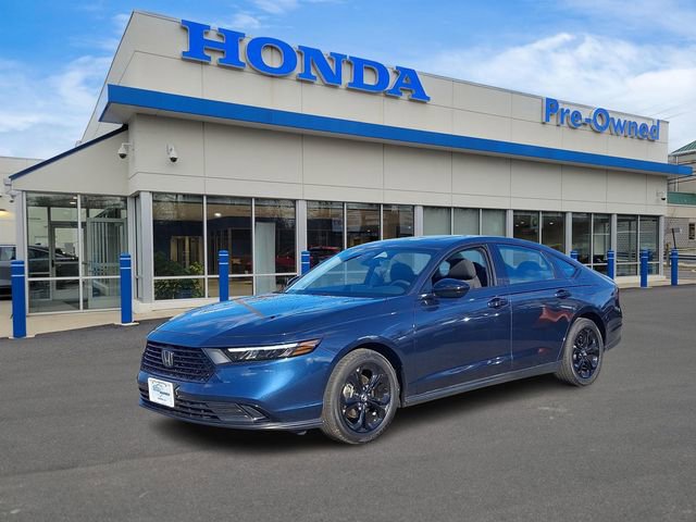 Used 2025 Honda Accord SE image 1