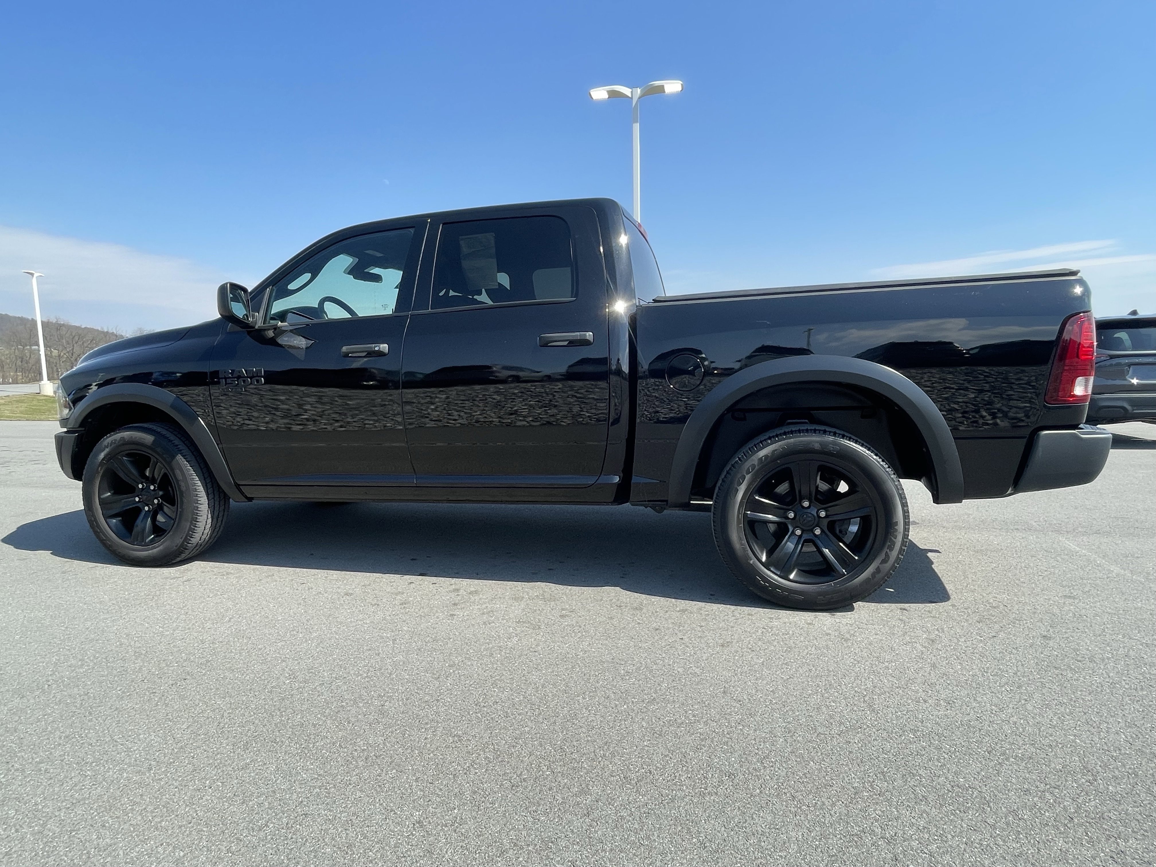 Used 2022 RAM 1500 Classic Warlock AWD/4WD image 7