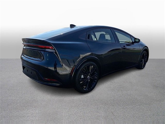 Used 2025 Toyota Prius AWD image 4