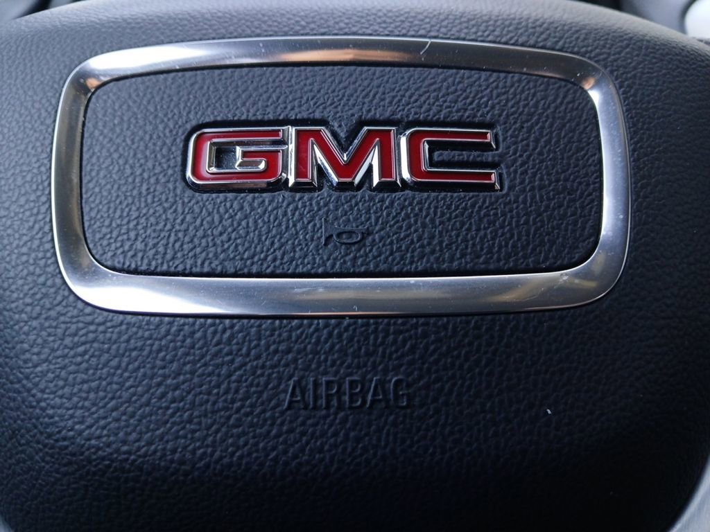 Used 2022 GMC Terrain SLE FWD image 5