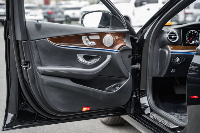 Used 2023 Mercedes-Benz E 350 4MATIC Sedan image 37