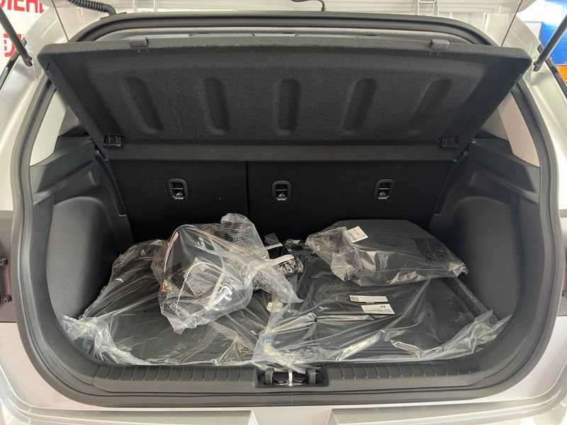 New 2026 Hyundai Venue SEL FWD image 8