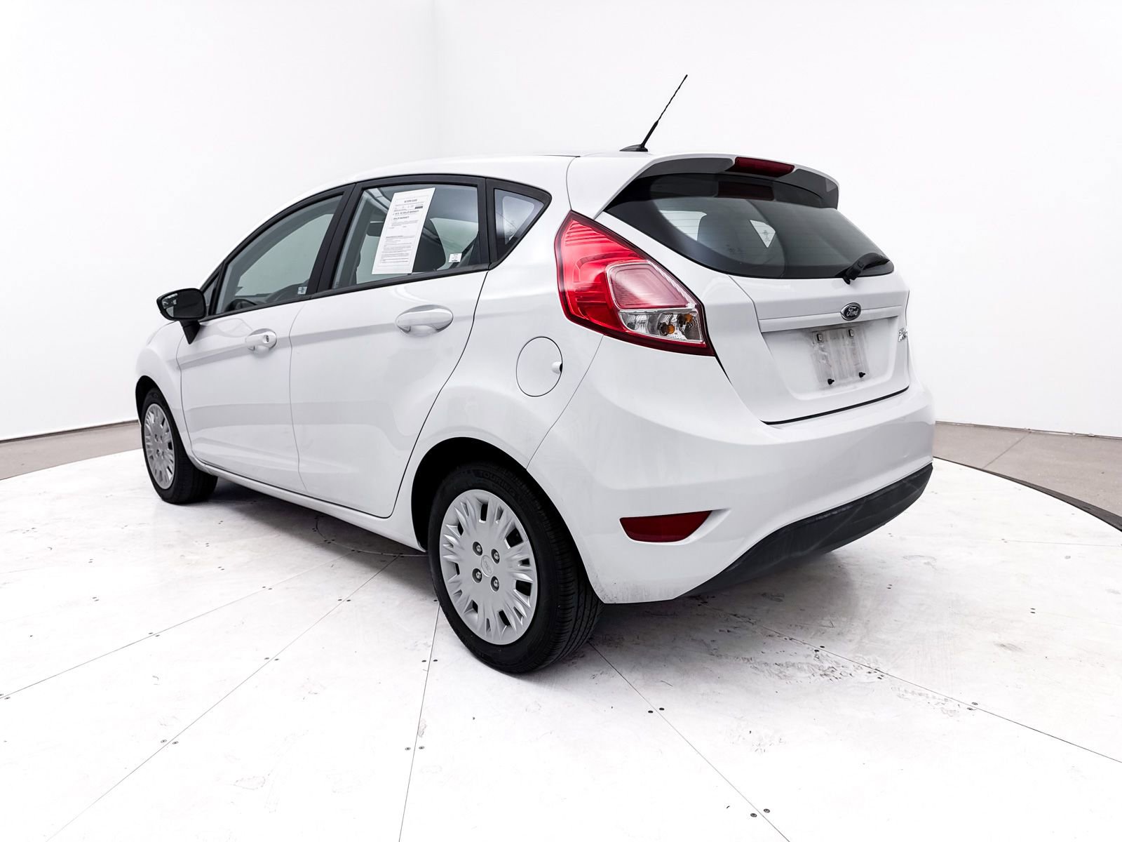 Used 2017 Ford Fiesta S image 10
