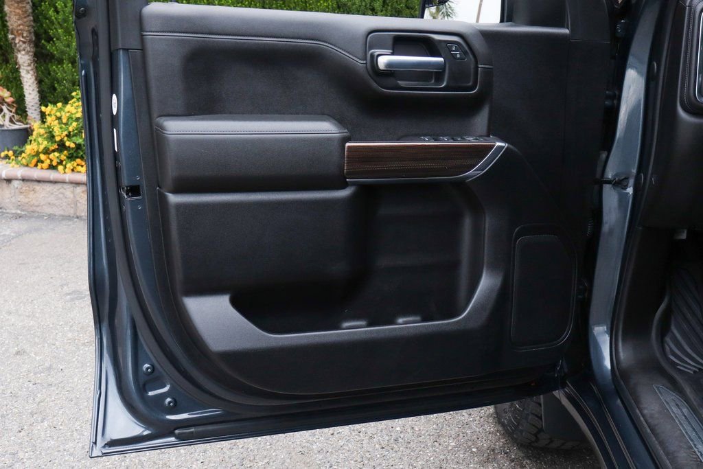 Used 2021 Chevrolet Silverado 1500 LT Trail Boss AWD/4WD image 15