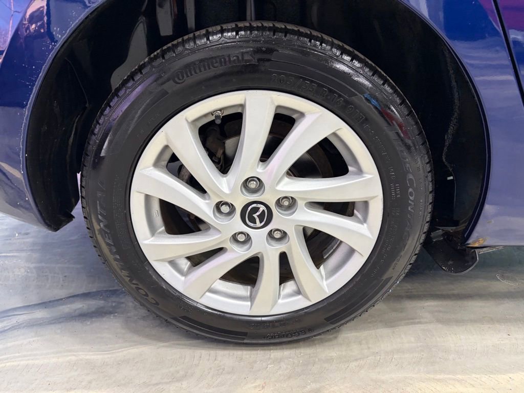 Used 2013 MAZDA MAZDA3 i Touring image 19