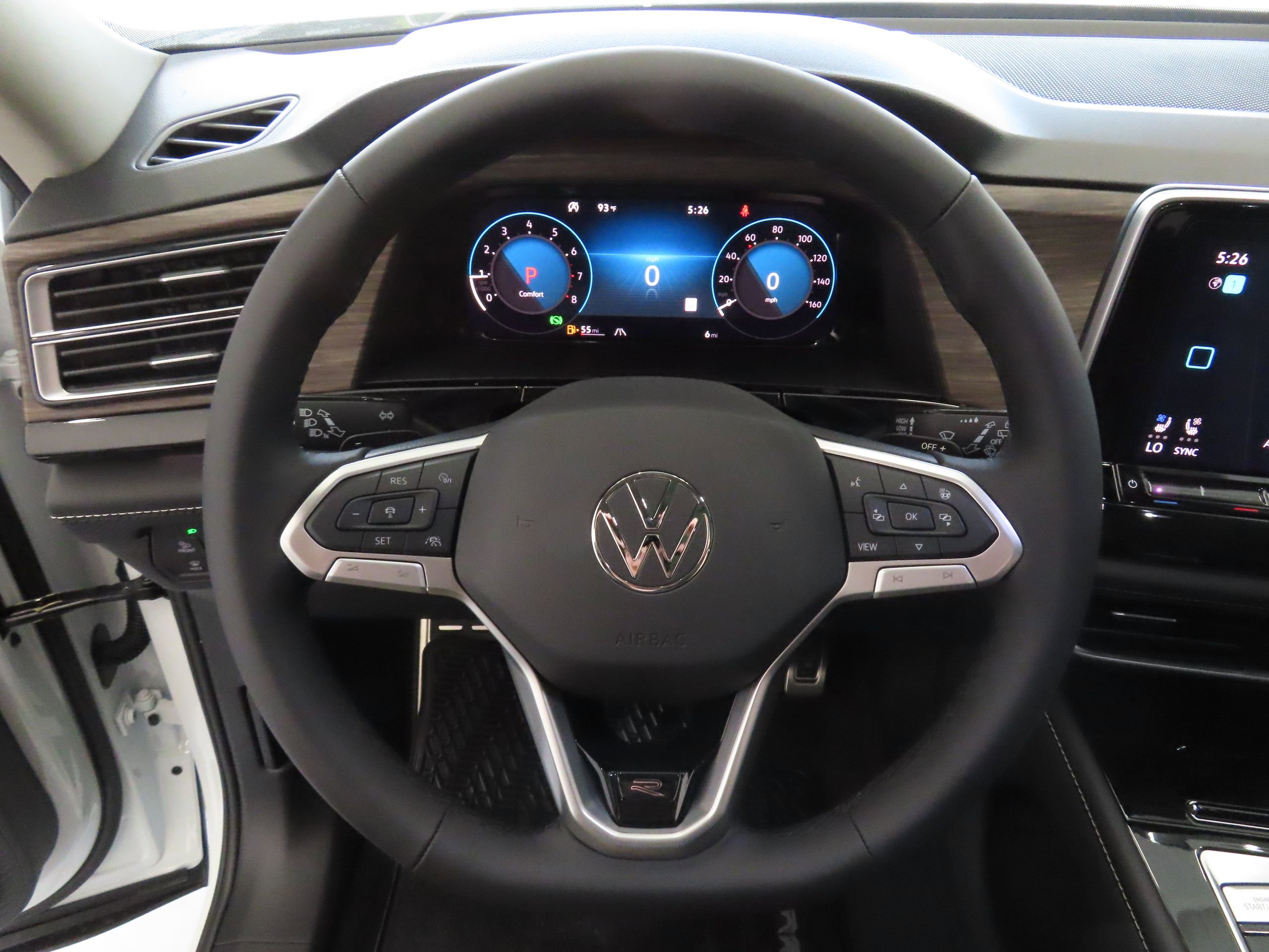 New 2026 Volkswagen Atlas SEL Premium R-Line image 16