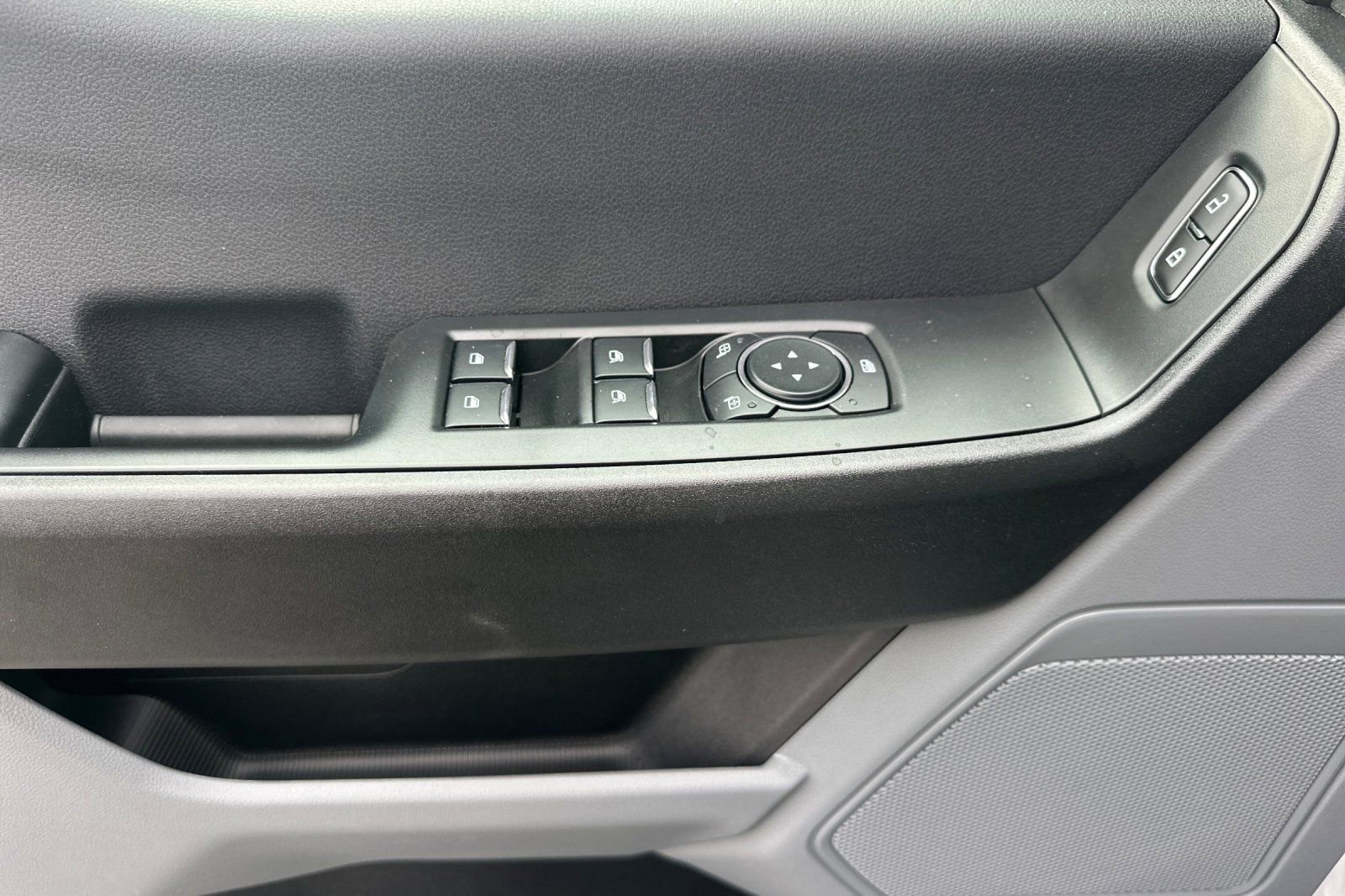 New 2026 Ford F350 XL w/ XL Chrome Package image 11