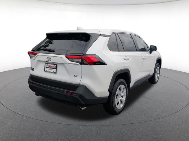 Used 2024 Toyota RAV4 LE FWD image 6