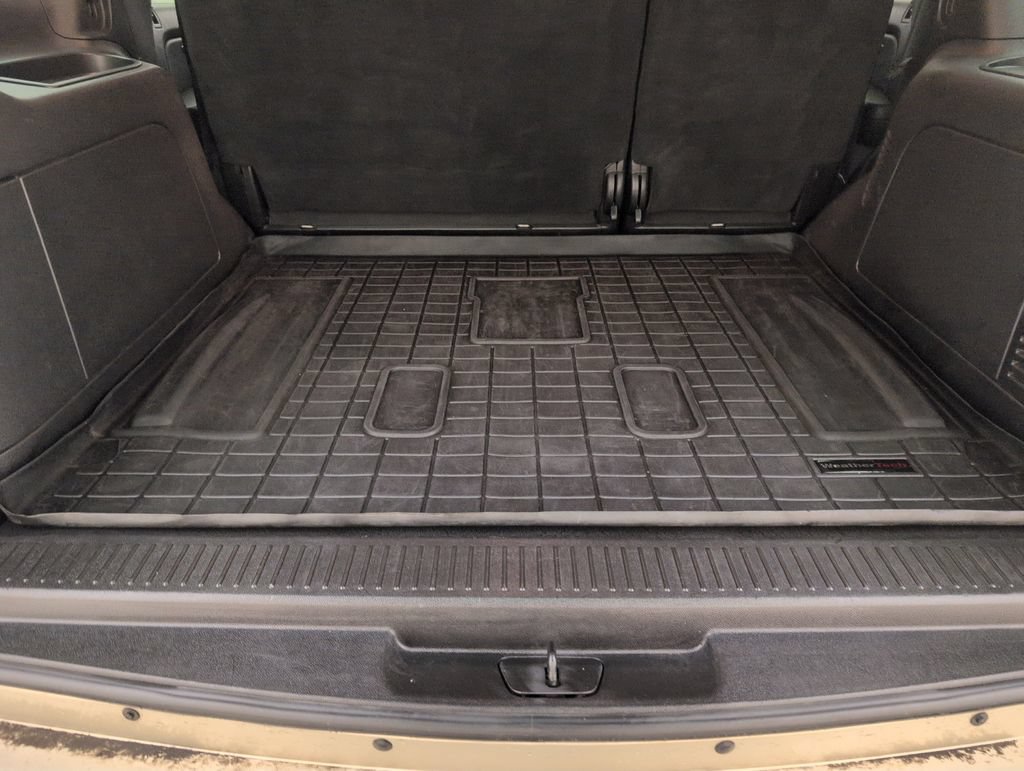 Used 2013 Chevrolet Tahoe LS RWD image 28