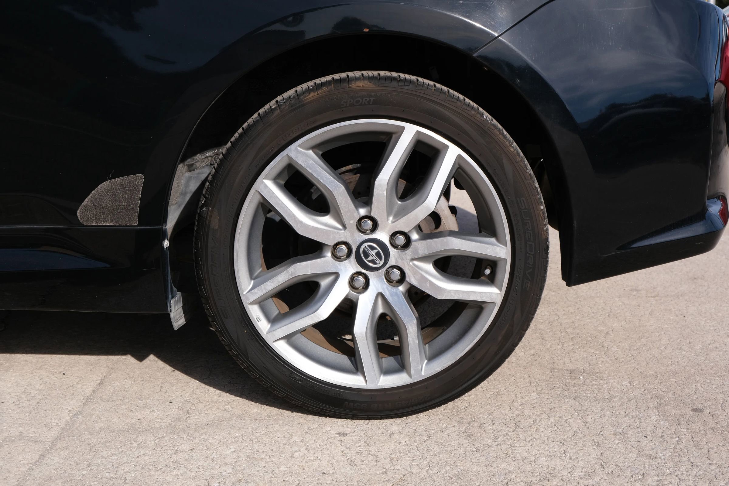 Used 2015 Scion tC image 13