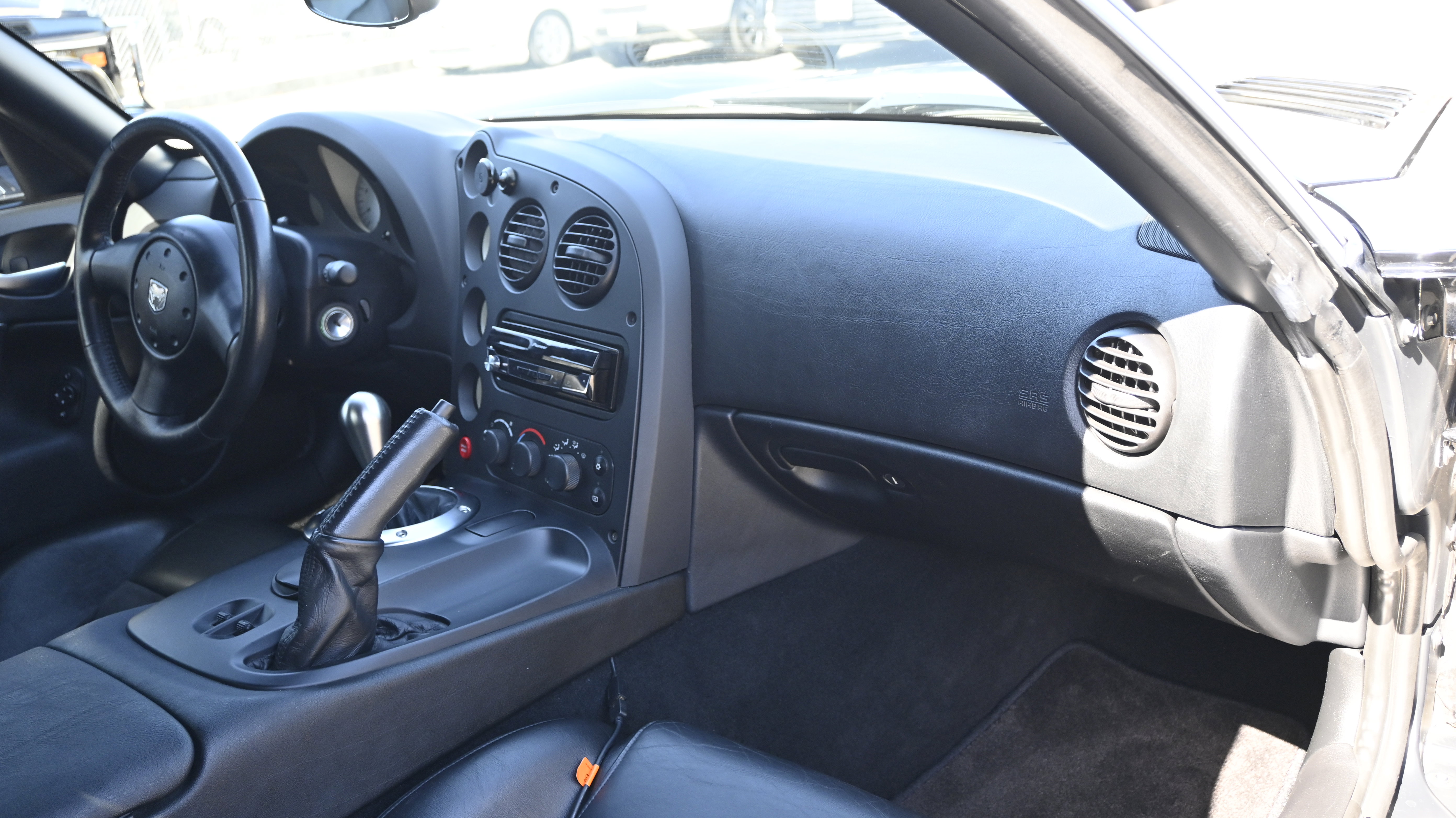 Used 2003 Dodge Viper SRT-10 image 35