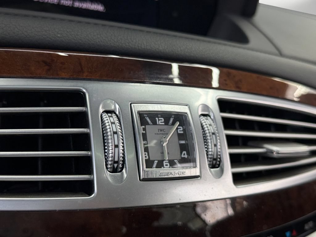 Used 2012 Mercedes-Benz CL 63 AMG image 23