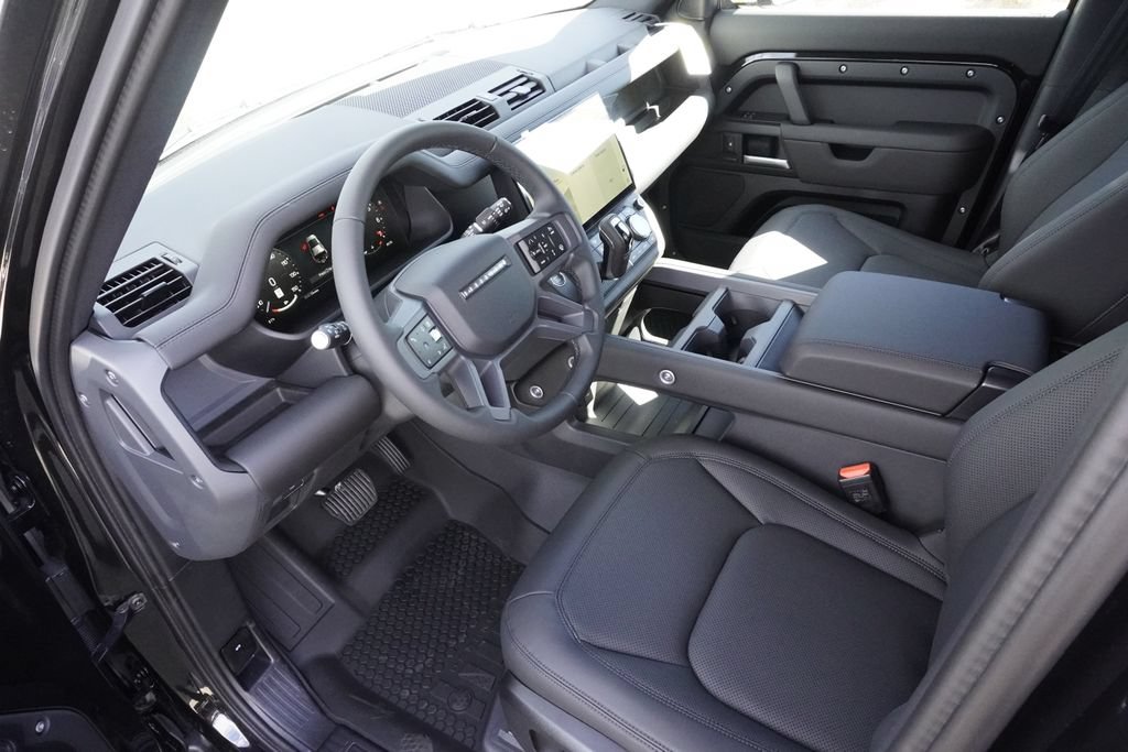 New 2026 Land Rover Defender 110 S AWD/4WD image 18