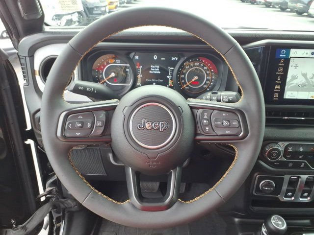Used 2024 Jeep Wrangler Sport AWD/4WD image 19