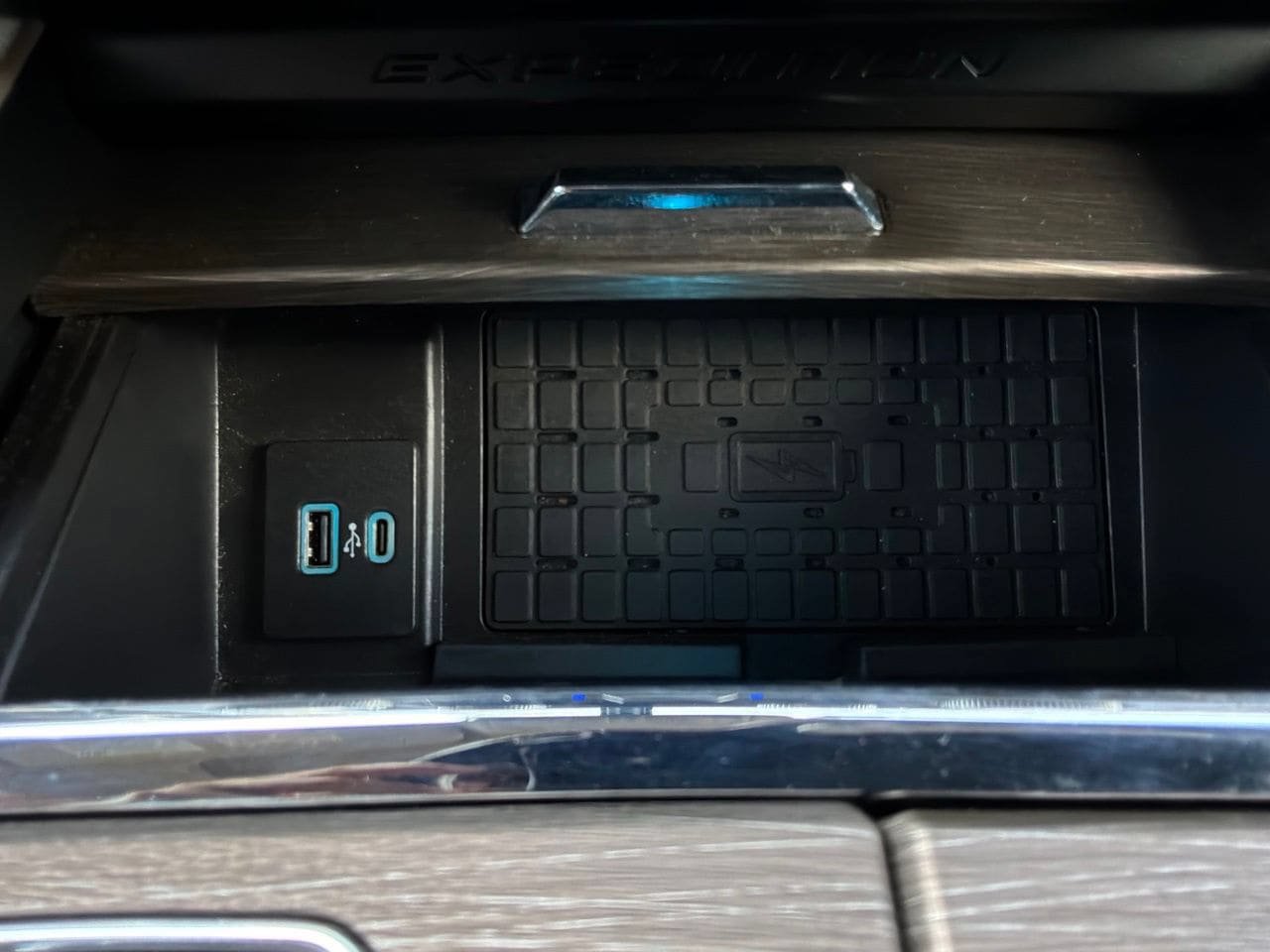 Used 2024 Ford Expedition Limited RWD image 33