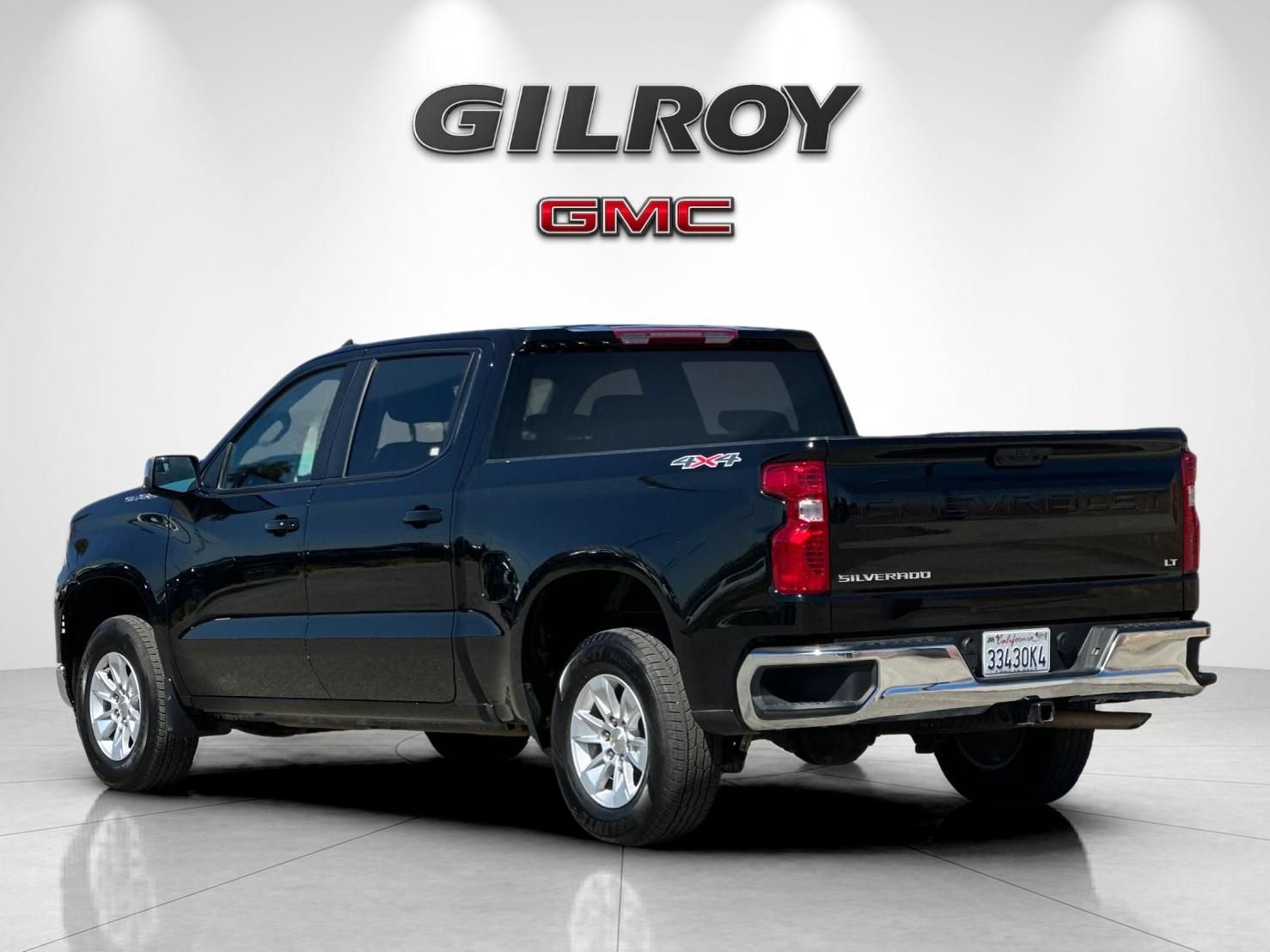 Used 2025 Chevrolet Silverado 1500 LT AWD/4WD image 5