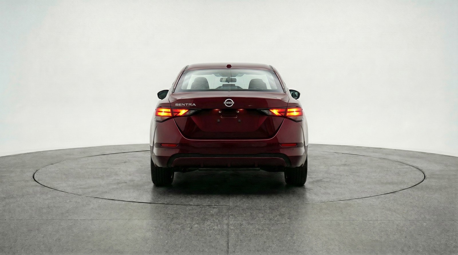 Used 2025 Nissan Sentra SV FWD image 7