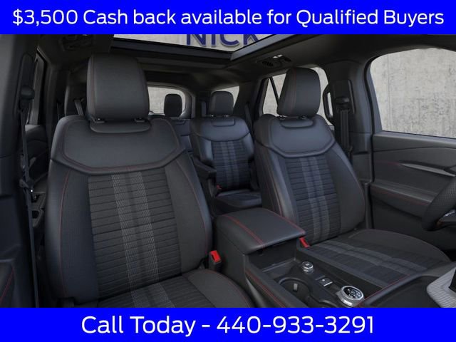 New 2026 Ford Explorer ST-Line w/ ST-Line Street Pack image 12