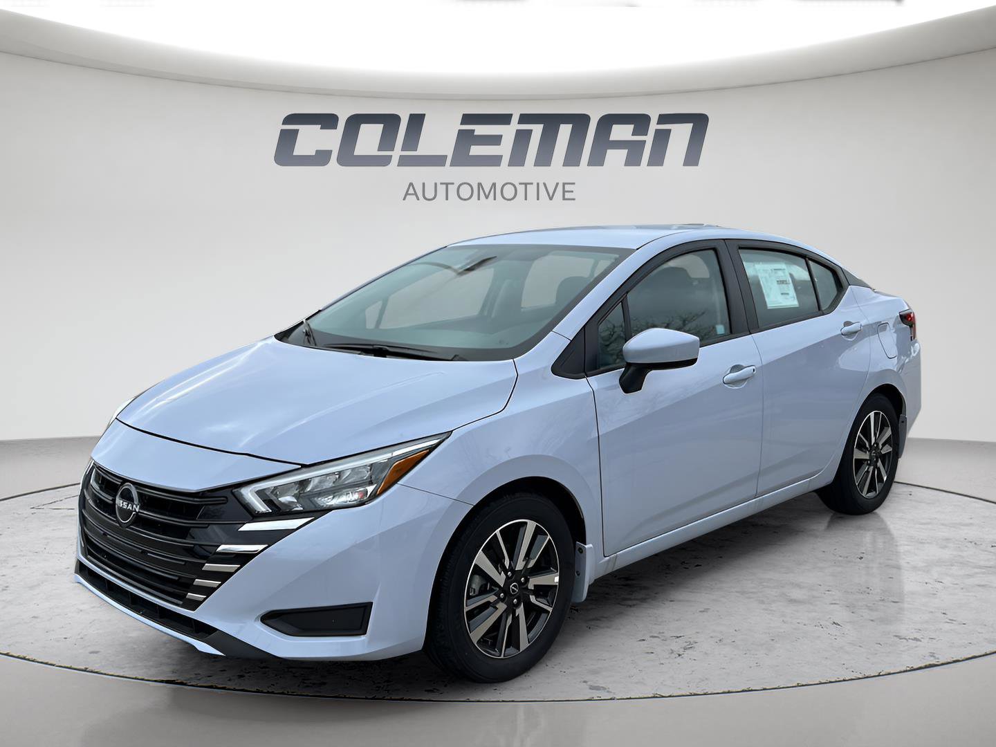 New 2025 Nissan Versa SV w/ Trunk Package FWD image 1