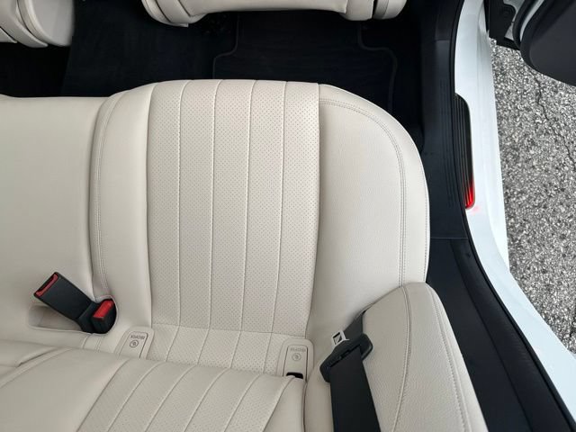 Used 2023 Mercedes-Benz E 350 4MATIC Sedan image 32