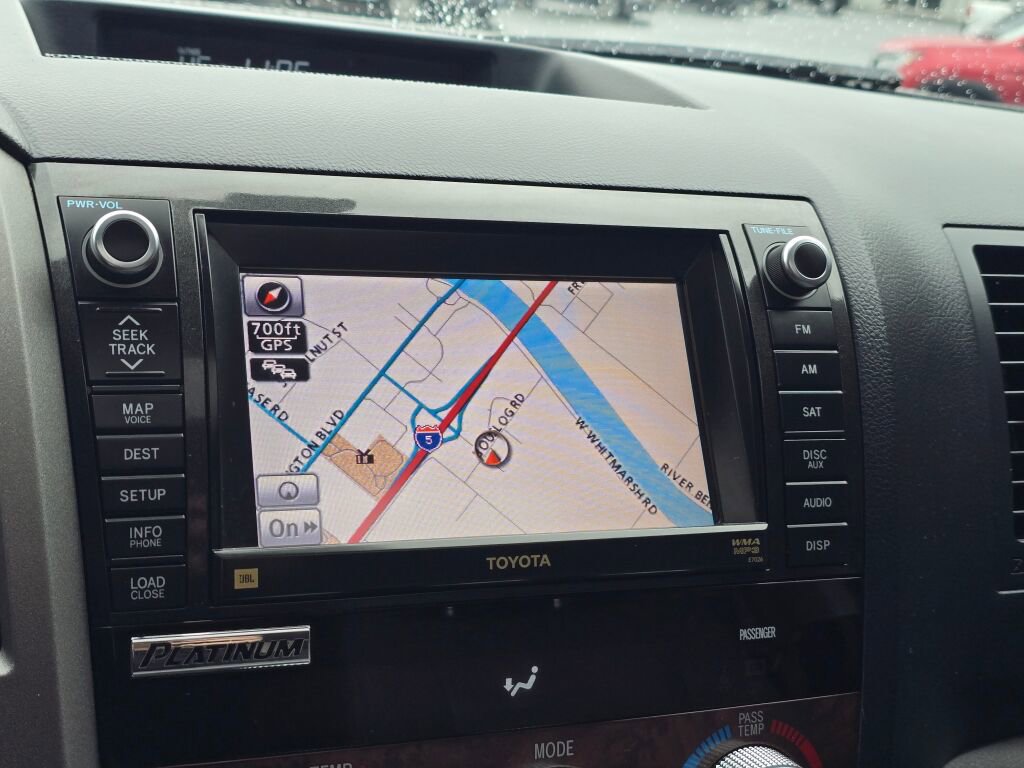 Used 2013 Toyota Tundra Platinum image 27