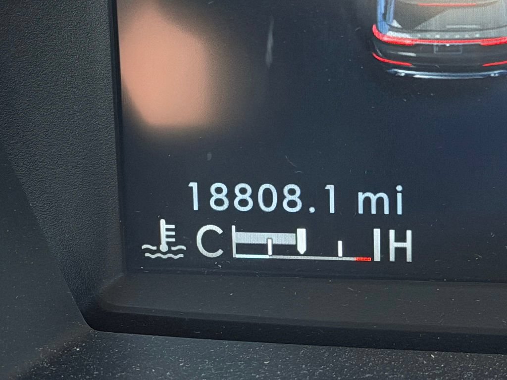 Certified 2024 Lincoln Corsair AWD image 32