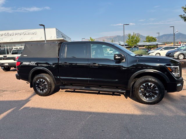 Used 2021 Nissan Titan PRO-4X w/ Pro-4x Convenience Package AWD/4WD image 12