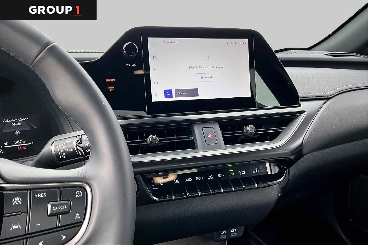 Certified 2025 Lexus UX 300h FWD w/ Accessory Package (Z1) image 6