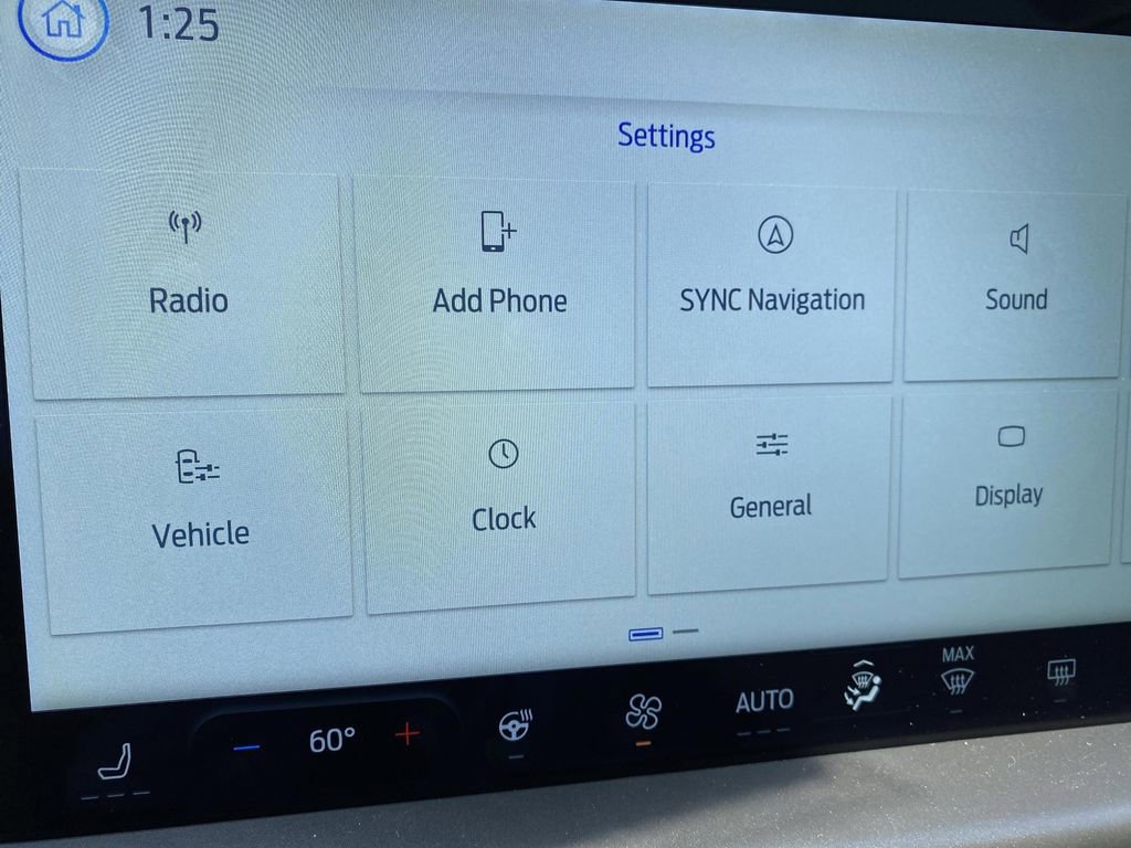 New 2025 Ford Escape SE w/ Class II Trailer Tow Package image 29